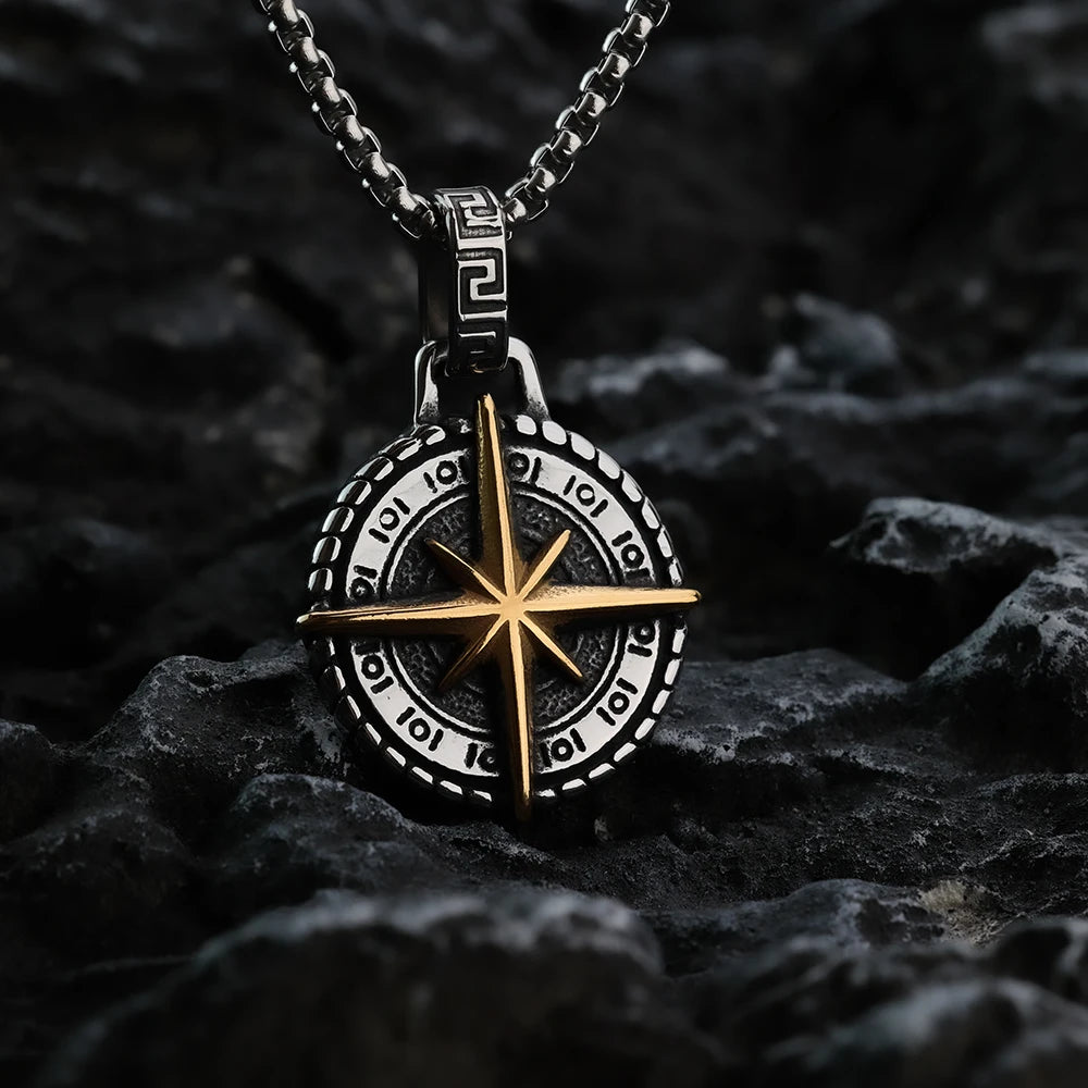 VINTAGE COMPASS PENDANT.